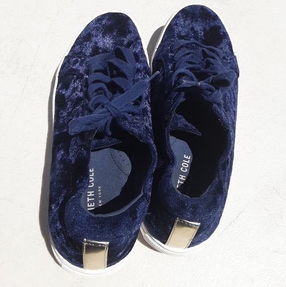 Kenneth Cole - Picture 3 of 6